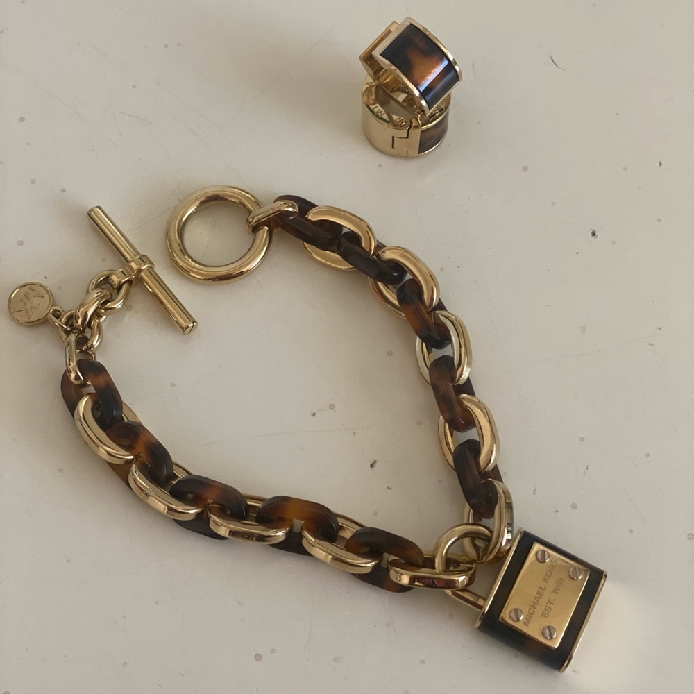 Michael Kors Tortoise bracelet and earring set